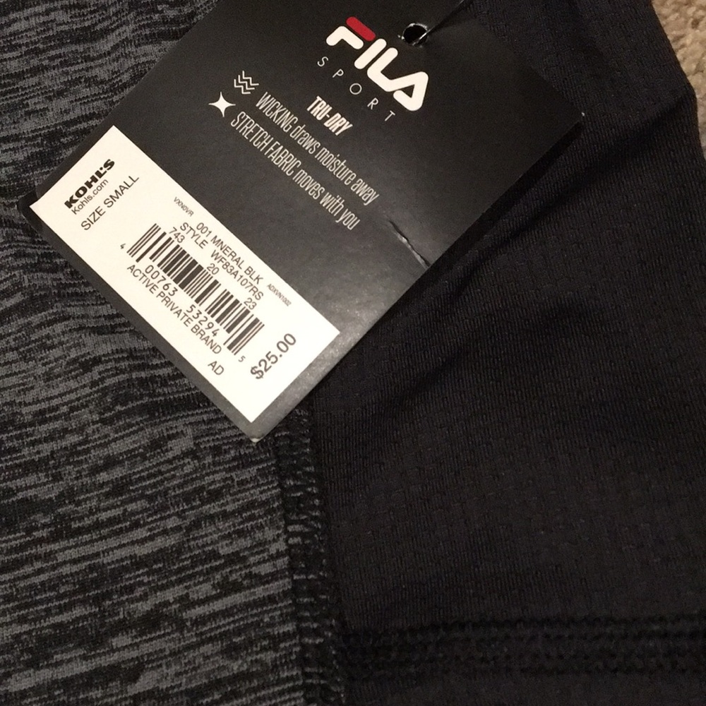 Workout Top & Crops - Picture 6 of 8